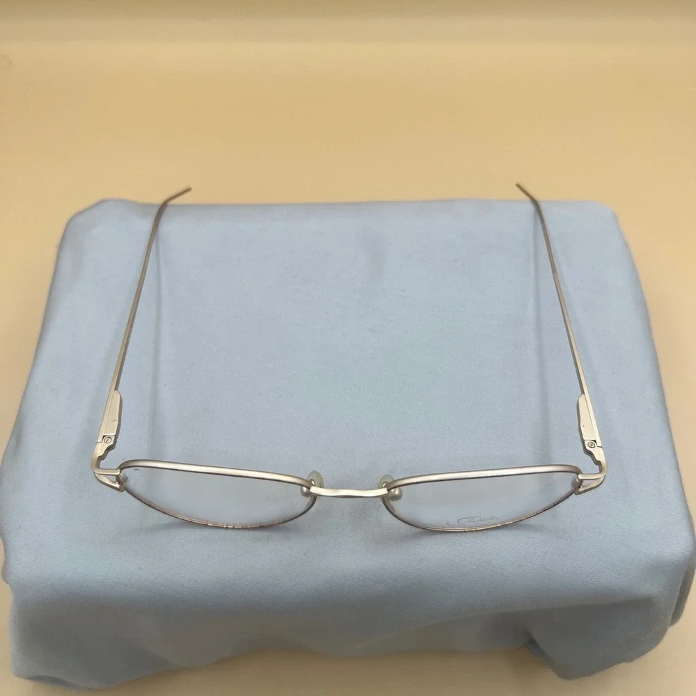 Jubilee Gold Brown Oval Eyeglass Frames 55-18-140 Metal Engraved Temples